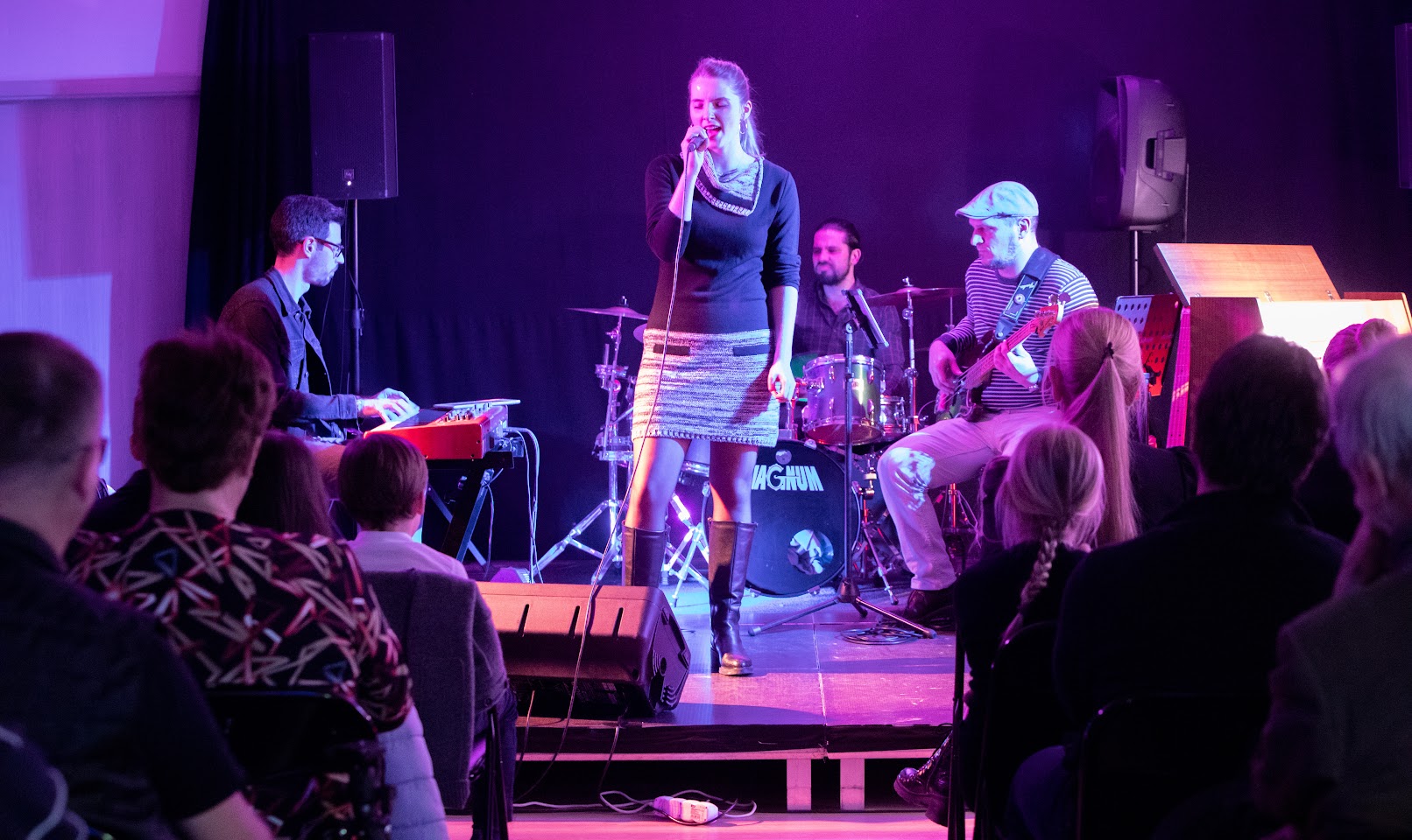 ZENEKARI FOGLALKOZÁS ITTHON, KONCERT KÜLFÖLDÖN!